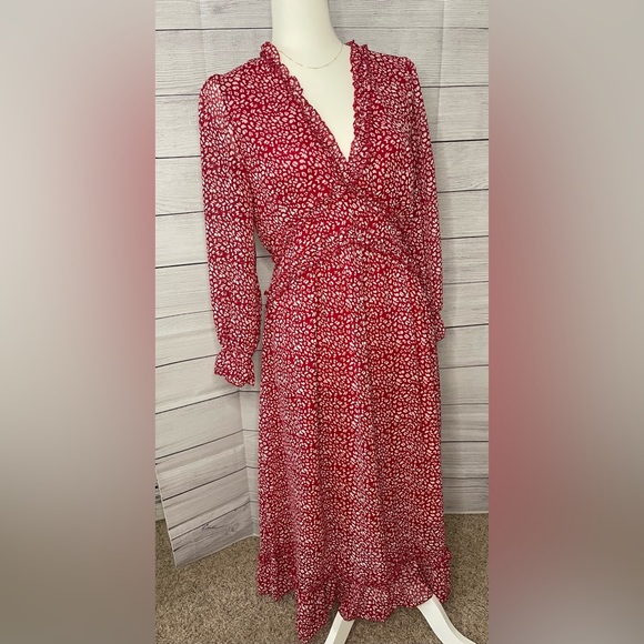 Long sleeved red dress - Picture 2 of 6